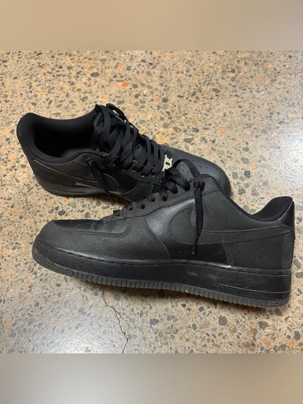Nike Air Force 1 (TecTuff Abrasion, Oil, Stain, Resistant Finish) (10) Black